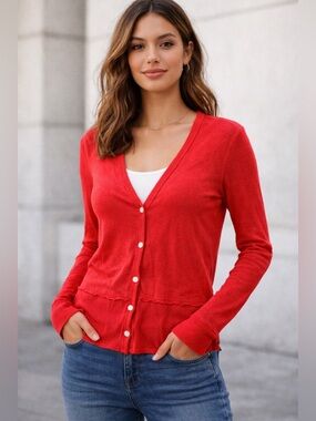 GAP Women’s Red/Pink V-Neck Button Cardigan